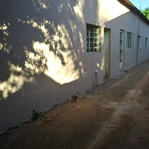 Imagem 1 de 17 de Terreno De 468 M², 2 Casas, 3 Vagas. Região Central De Panorama-sp. Ideal Para Investidores! - Ca0179