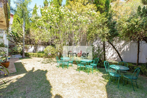 Imagem 10 de 30 de Casa Na Rua Doutor Queirós Guimarães, 216. 400 M², Amplo Jardim Gramado, Piscina, Área Gourmet, 4 Suítes E 4 Vagas. Jardim Guedala - Ca0980