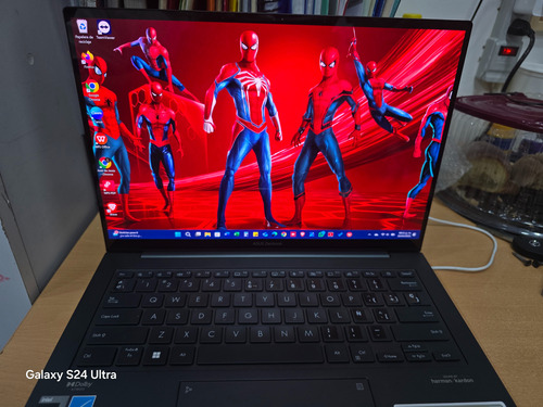 Asus Zeenbook 14x Oled Negro (Usado)