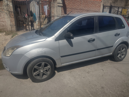 Ford Fiesta 1.6 Max Ambiente Plus