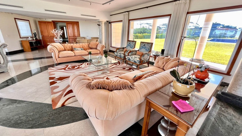 Imagen 5 de 30 de Casa En Venta En Playa Mansa