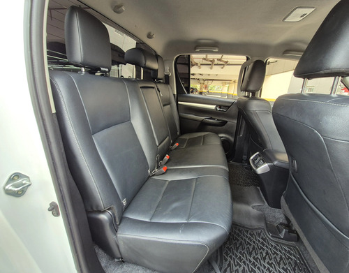 Toyota Hilux 2.7 SRV 4X2 CD 16V FLEX 4P AUTOMÁTICO