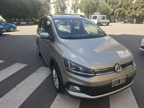 Volkswagen Suran Cross 1.6 Highline 101cv