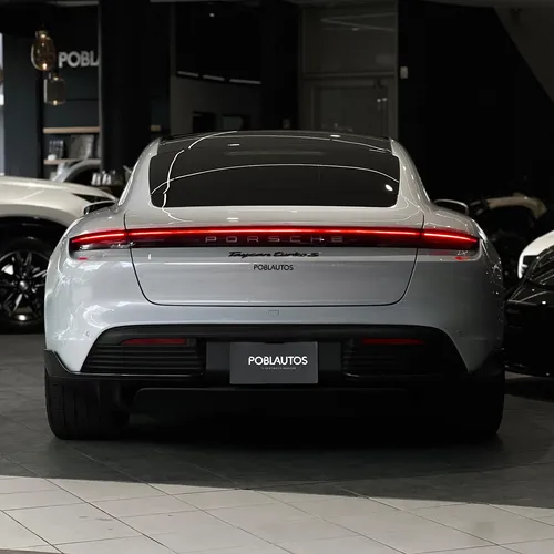 Porsche Taycan Turbo S 2021