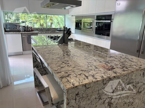 Casa En Venta En Lagos Del Sol Cancun