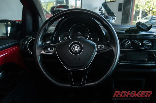 Volkswagen Up! 2017 1.0 Pepper 101cv