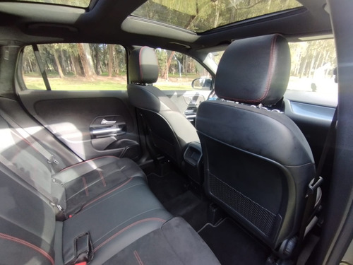Imagen 20 de 23 de Mercedes Benz Gla 250 Amg