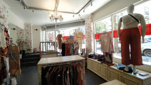 Imagen 3 de 8 de Local Comercial En Zona La Perla