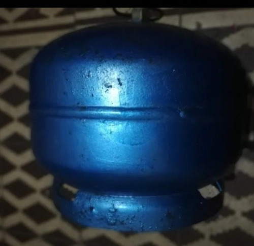 Imagen 2 de 2 de Garrafa Y Cocinilla De 3 Kilos Solo En Color Azul.