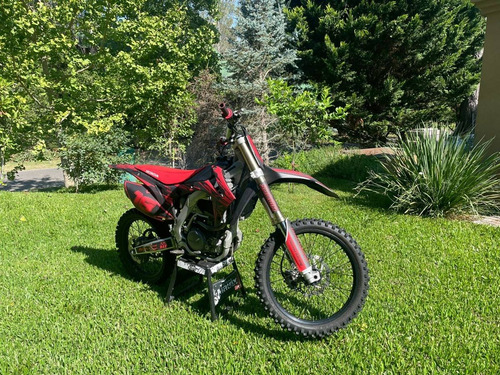 Imagen 2 de 5 de Honda Crf 250r 2016