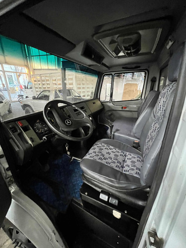 Imagen 4 de 5 de Mercedes-benz 710 710