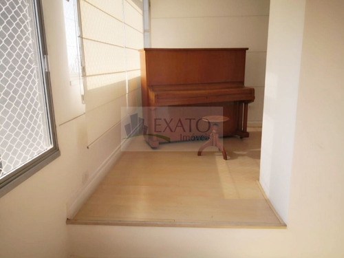 Imagem 3 de 15 de Apartamento Claro E Bem Arejado, Vista Linda! Lazer Completo, Rico Em Armarios. - Em20288