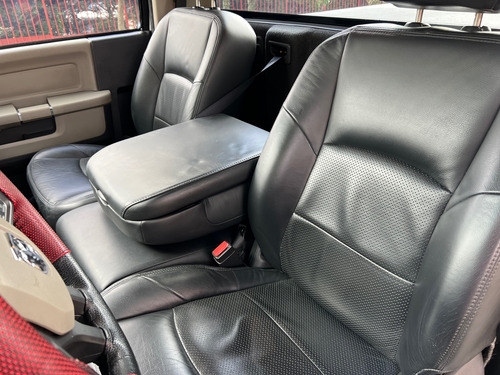 Dodge Ram 5.7 1500 Slt 4x2