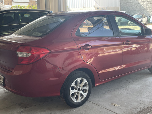 Ford Figo 1.5 Titanium Sedan At