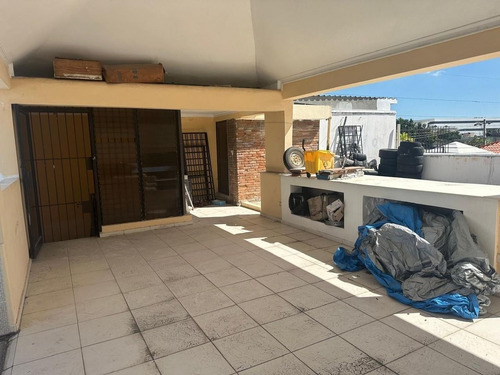 Casa En Venta En La Castellana