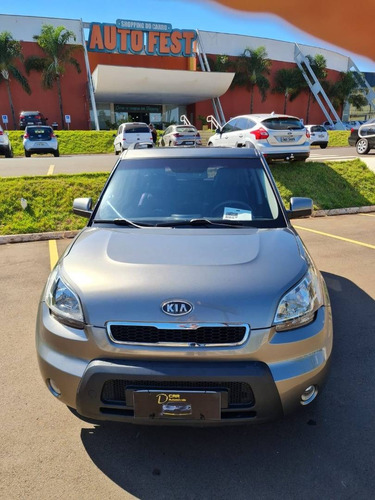 Imagem 2 de 10 de Kia Soul 1.6 Ex 16v Flex 4p Manual