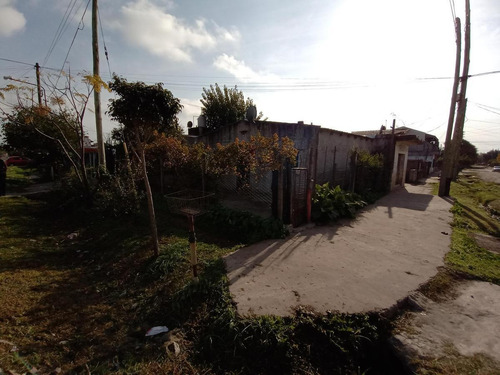 Imagen 2 de 16 de Casa - Gregorio De Laferrere