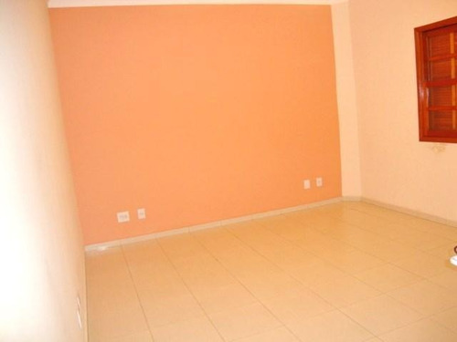Sobrado À Venda, 3 Quartos, 3 Suítes, 4 Vagas, Vila Flórida - Guarulhos/sp - 98