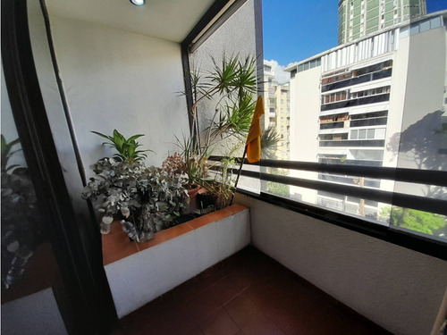 Los Palos Grandes. Venta Apartamento 149mts2 / 4h / 3b / 2e