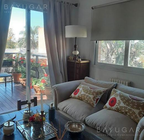 Venta - Departamento En Condominio Las Mercedes / Pilar