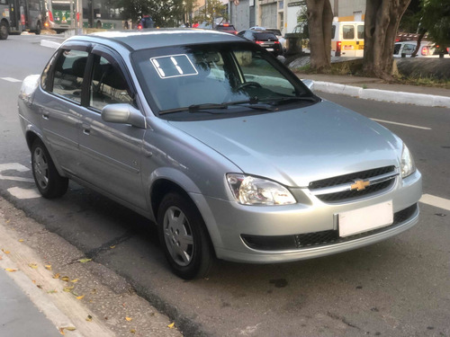 Imagem 3 de 11 de Chevrolet