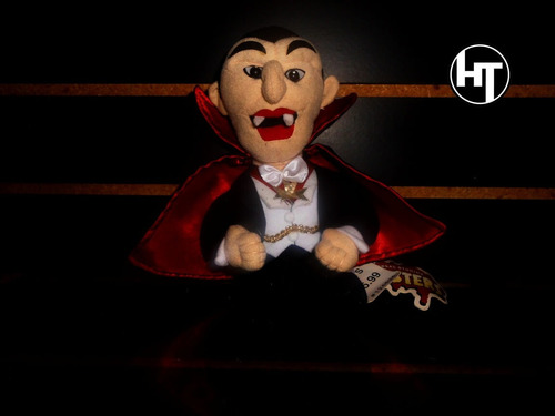 Imagen 9 de 9 de Dracula, Peluche, Original Stuffins , Nuevo, 9 Pulgadas
