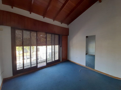Imagen 4 de 11 de Casa En Venta En Ituzaingo Norte