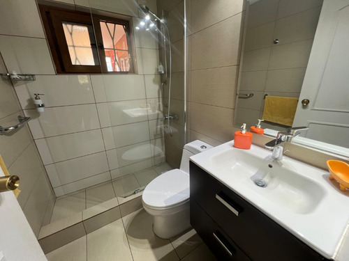 Casa 148mts2 4 D 2 B
