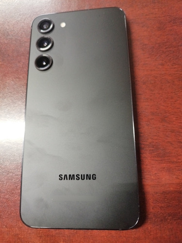 Smartphone Samsung Galaxy S23 5g, 512 Gb, 8 Gb De Ram, Cámara Trasera Triple De 50 Mp+12 Mp+ 10 Mp, Selfie De 12 Mp, Pantalla Infinita Negra 6.1 (Usado)