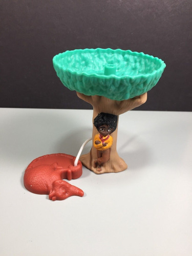 Imagen 2 de 2 de Figura Mc Donalds Encanto Antonio Madrigal Original Sellado