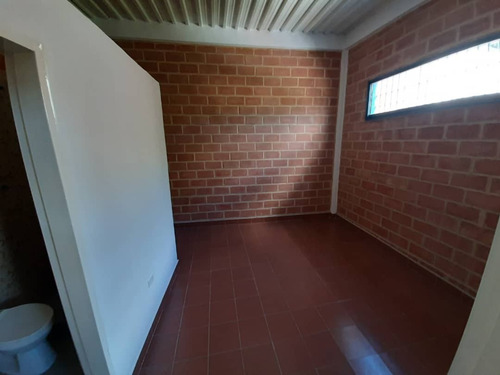 Imagen 9 de 12 de Edificio Comercial En Venta En La Zona De La Candelaria Cód 146616 Lucrecia Escorcha