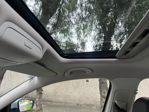 Volkswagen Passat 2.5 Highline L5 P Nave At