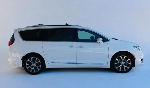 Chrysler Pacifica 2019