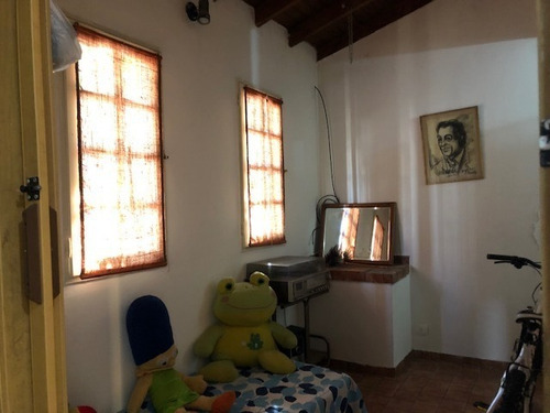 Imagen 8 de 22 de Casa Ex Municipal 5 Amb, Muy Luminosa, Patio, 2 Terrazas Y Lavadero !