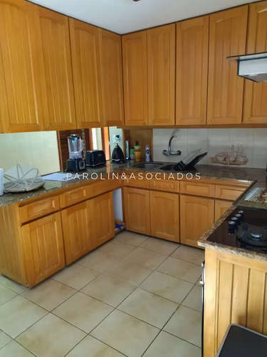 Hermosa Casa En Venta De 5 Dormitorios En Mansa, Punta Del Este.