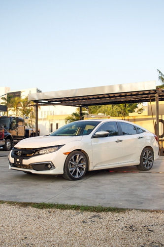 Imagen 1 de 8 de Honda Civic Touring At 2019