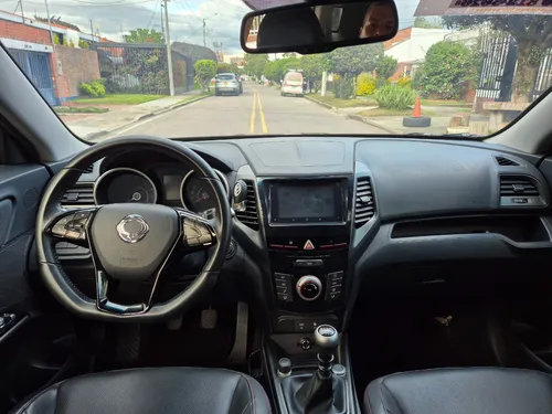 Ssangyong Tivoli Xl-v Mec 2020