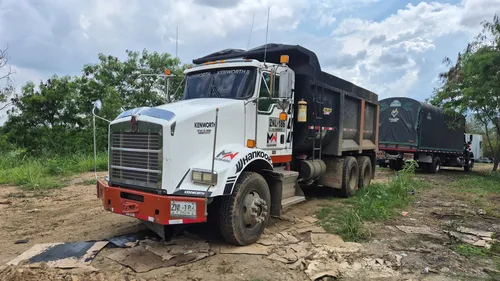 Kenworth Volqueta Dobletroque Mod T800