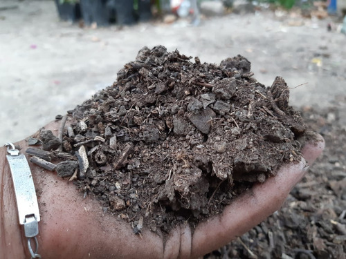 Abono Orgánico Natural Sustrato Tierra Con Hojas Secas 5 Kg