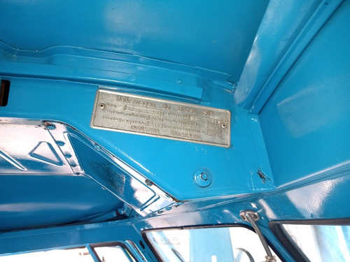 Kombi Corujinha