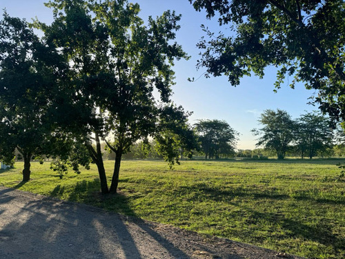 Lote Everlinks Lujan 2000m2 - Sin Deudas - Country Golf