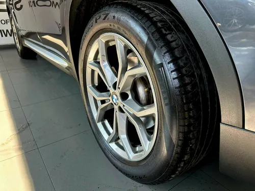 BMW X3 5p xDrive 30i X Line L4/2.0/T Aut