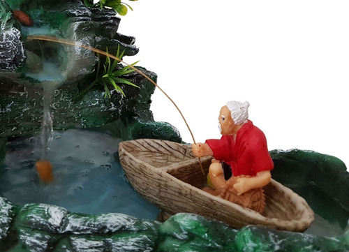 Pescador Chinês Com Canoa Miniatura Enfeite Terrário E Fonte