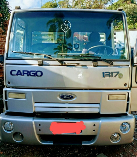 Imagem 1 de 11 de Ford Cargo 1317e