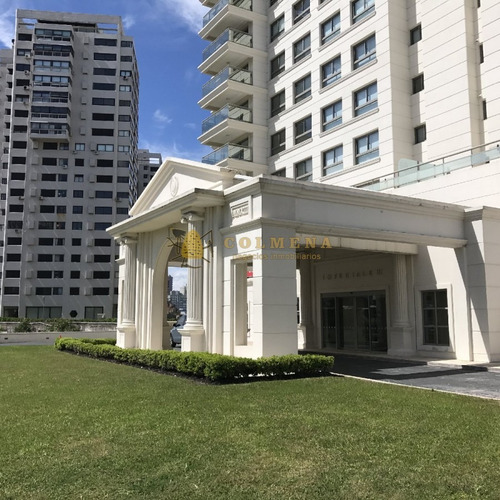 Espectacular Unidad Única En Las Mejores Torres De Punta!!! Penthouse De Primera!-ref:5