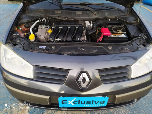 Renault Mégane 2.0 Dynamique Sedan 16v Gasolina 4p