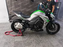 Comprar Moto En Buen Estado.con Algunos Rasguños Por El Uso