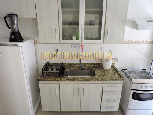 Imagem 4 de 14 de Lindo Apartamento 3 Dormitórios Com Churrasqueira E Piscina