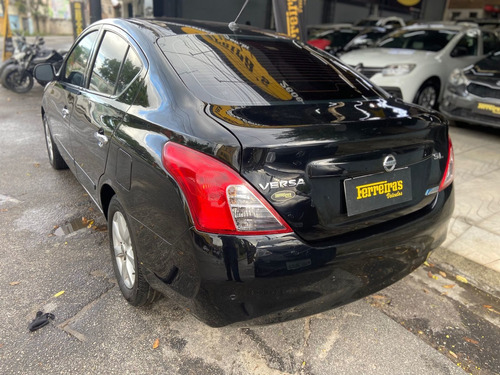 Imagem 7 de 9 de Nissan Versa Sl 2012/2013