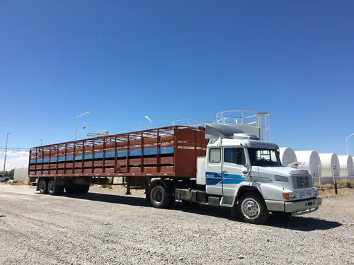 Camion. Tractor